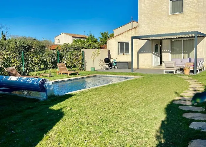 Evasion Soleil - Villa Confort & Piscine - La Parenthese Provencale * Beaucaire (Gard)